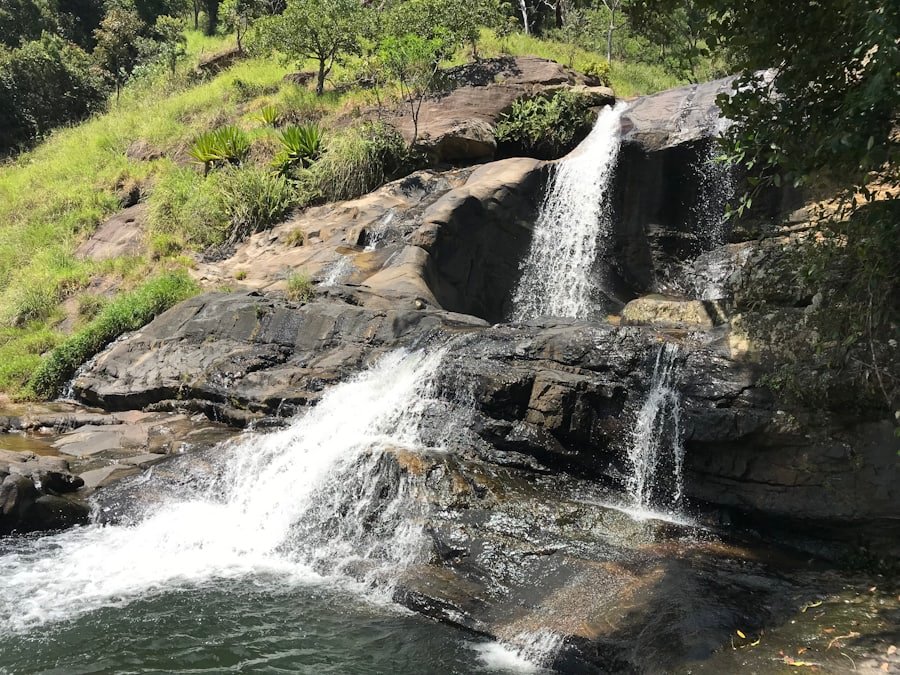 Diyaluma Falls